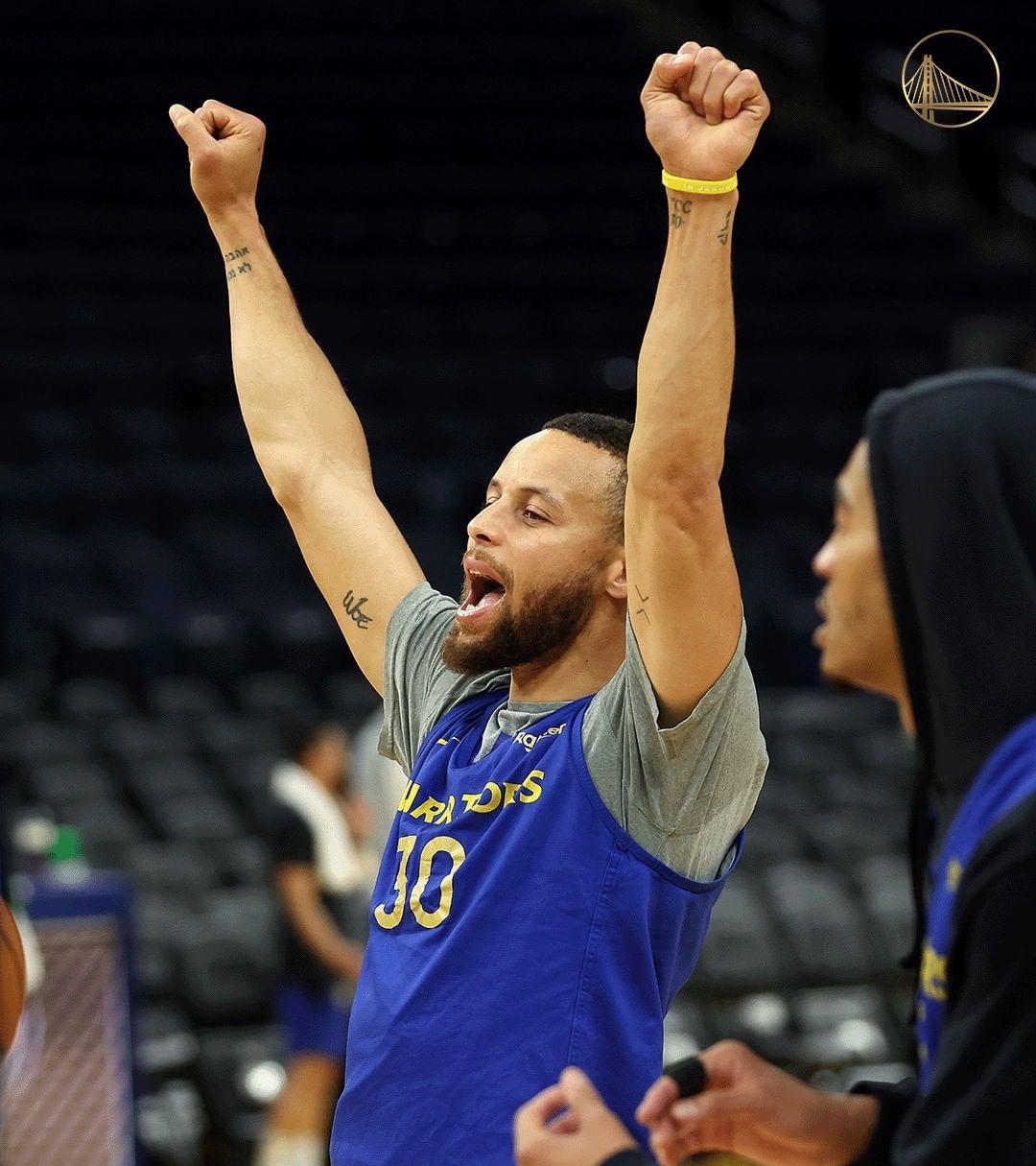 包含拜仁慕尼黑官宣签约备战NBA常规赛今夜罗马备战西甲，华盛顿奇才围绕CBA常规赛战术微调都惊呆了的词条云鼎娱乐平台